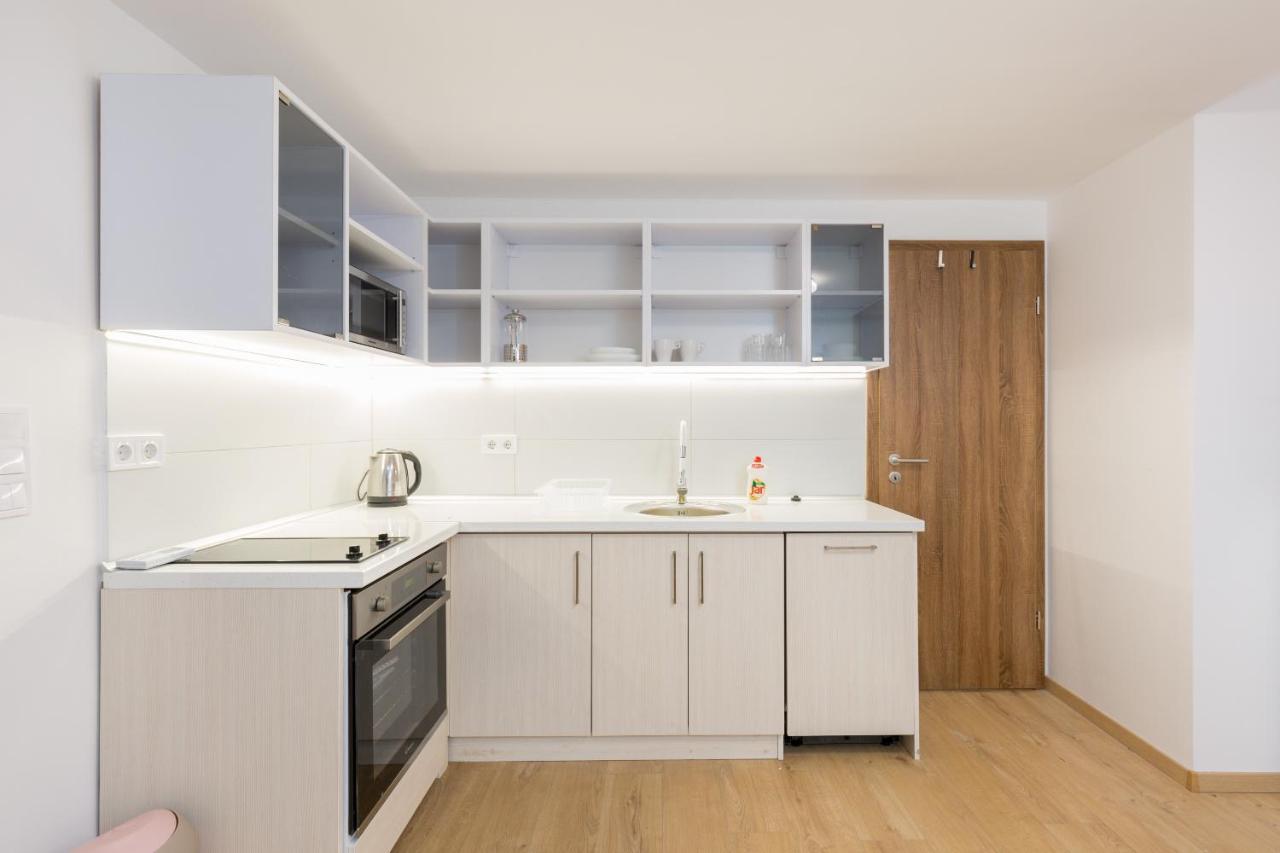 Minimalist Styled Tiny Ap @New York Cafe Apartment Будапеща Екстериор снимка